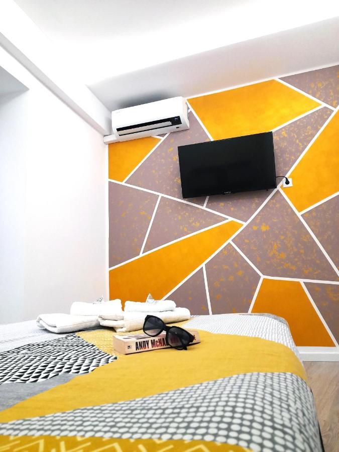 Fantastic 2 Bedrooms, Just 20 Meters From Ocean Playa de las Américas Buitenkant foto